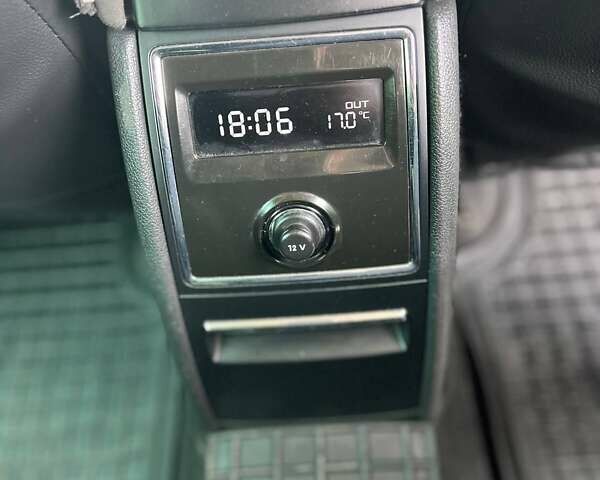 Шкода Суперб, объемом двигателя 1.6 л и пробегом 260 тыс. км за 9000 $, фото 8 на Automoto.ua