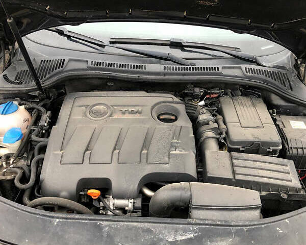 Шкода Суперб, об'ємом двигуна 1.6 л та пробігом 228 тис. км за 9200 $, фото 5 на Automoto.ua