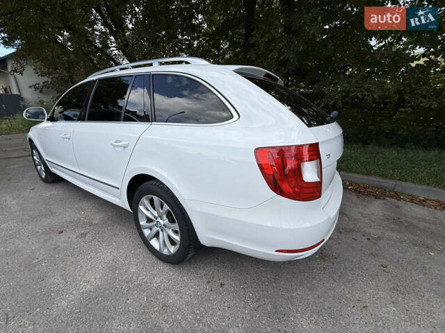 Шкода Суперб, объемом двигателя 2 л и пробегом 278 тыс. км за 12000 $, фото 1 на Automoto.ua