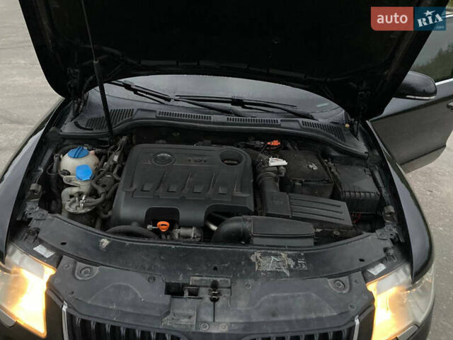 Шкода Суперб, об'ємом двигуна 2 л та пробігом 287 тис. км за 10500 $, фото 9 на Automoto.ua