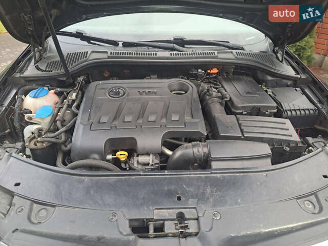Шкода Суперб, объемом двигателя 2 л и пробегом 257 тыс. км за 11850 $, фото 4 на Automoto.ua