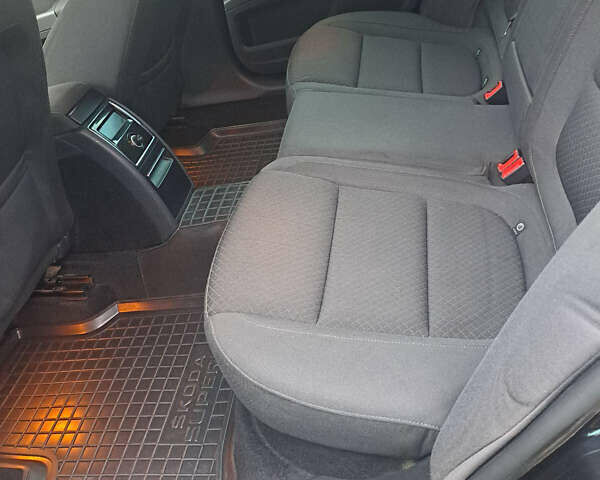 Шкода Суперб, объемом двигателя 2 л и пробегом 257 тыс. км за 11850 $, фото 12 на Automoto.ua
