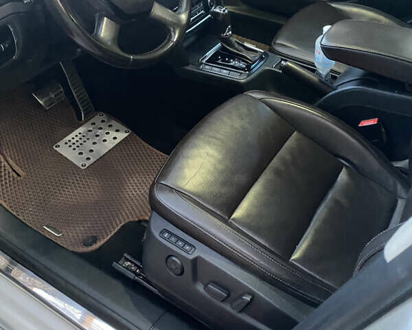 Шкода Суперб, объемом двигателя 2 л и пробегом 322 тыс. км за 14500 $, фото 25 на Automoto.ua