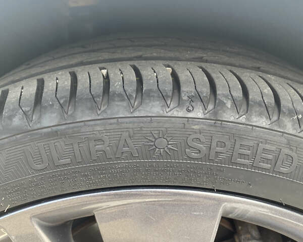 Шкода Суперб, объемом двигателя 2 л и пробегом 322 тыс. км за 14500 $, фото 15 на Automoto.ua