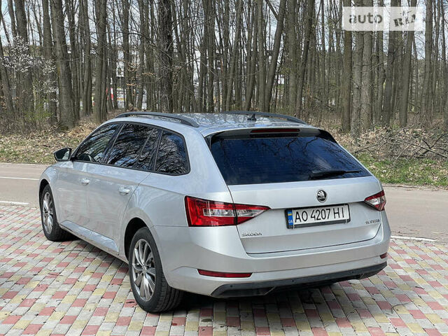 Шкода Суперб, об'ємом двигуна 1.6 л та пробігом 207 тис. км за 13850 $, фото 5 на Automoto.ua