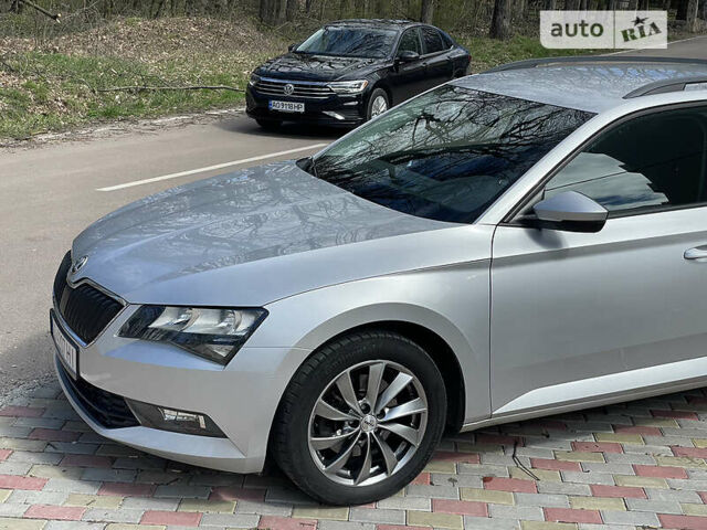 Шкода Суперб, об'ємом двигуна 1.6 л та пробігом 207 тис. км за 13850 $, фото 20 на Automoto.ua