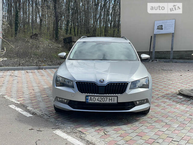 Шкода Суперб, об'ємом двигуна 1.6 л та пробігом 207 тис. км за 13850 $, фото 23 на Automoto.ua