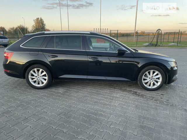 Шкода Суперб, объемом двигателя 2 л и пробегом 270 тыс. км за 17900 $, фото 2 на Automoto.ua