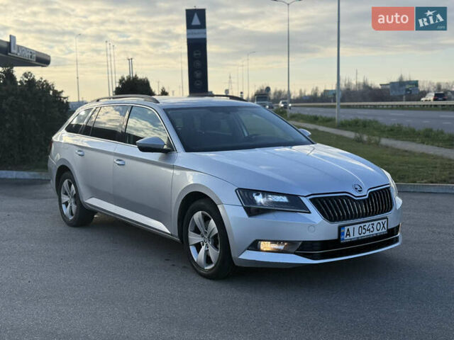 Шкода Суперб, об'ємом двигуна 2 л та пробігом 204 тис. км за 14999 $, фото 4 на Automoto.ua