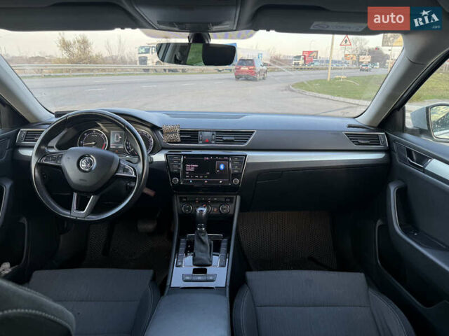 Шкода Суперб, об'ємом двигуна 2 л та пробігом 204 тис. км за 14999 $, фото 11 на Automoto.ua