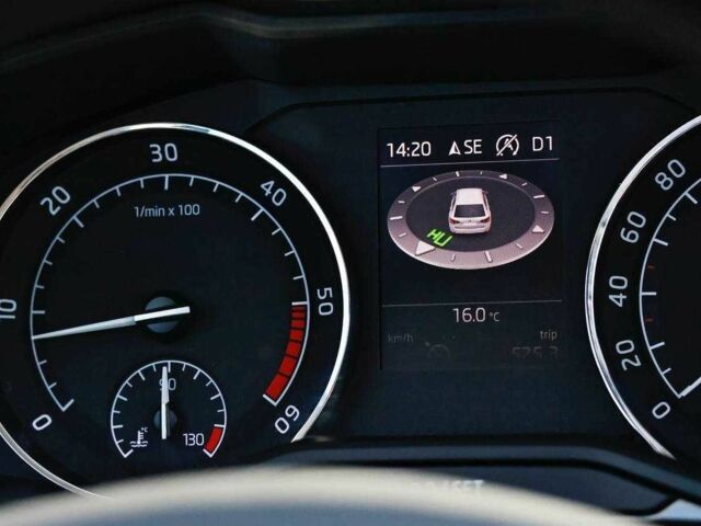 Шкода Суперб, объемом двигателя 1.6 л и пробегом 282 тыс. км за 12165 $, фото 14 на Automoto.ua