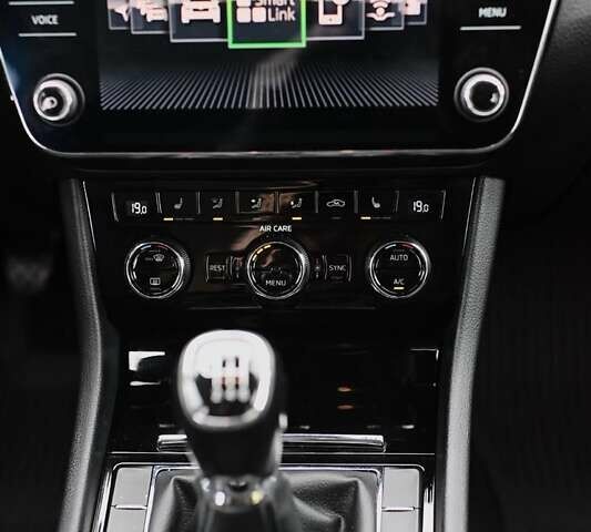 Шкода Суперб, объемом двигателя 2 л и пробегом 397 тыс. км за 13900 $, фото 10 на Automoto.ua