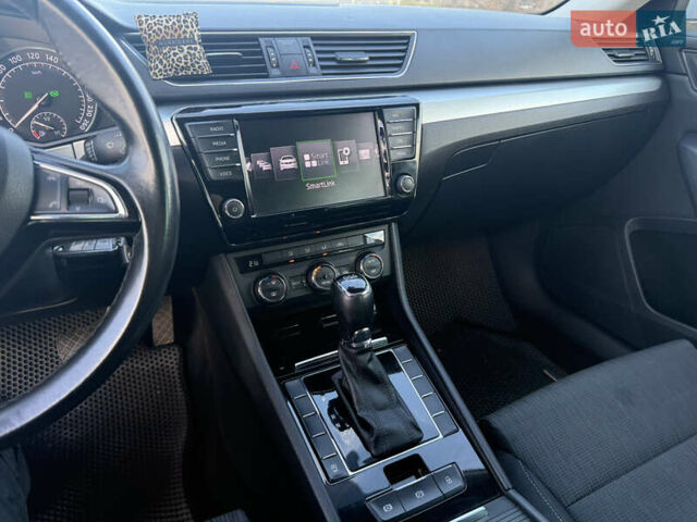 Шкода Суперб, об'ємом двигуна 2 л та пробігом 204 тис. км за 14999 $, фото 10 на Automoto.ua