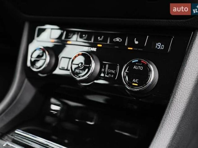 Шкода Суперб, объемом двигателя 2 л и пробегом 397 тыс. км за 13900 $, фото 5 на Automoto.ua