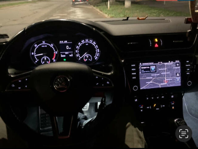 Шкода Суперб, объемом двигателя 1.97 л и пробегом 220 тыс. км за 15555 $, фото 1 на Automoto.ua