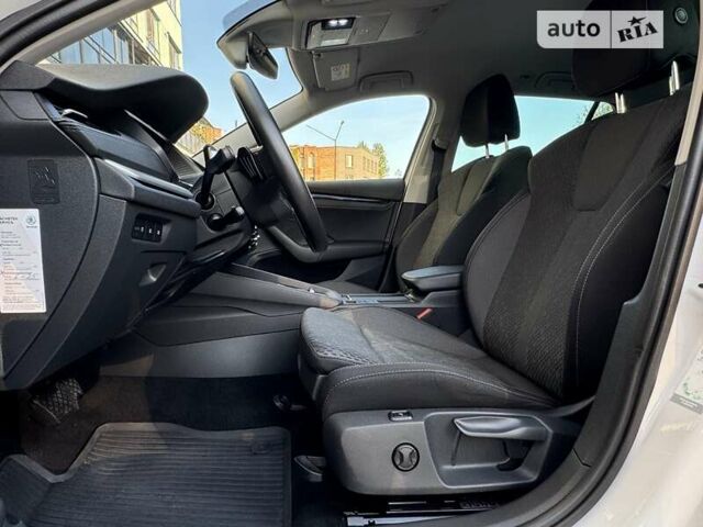 Шкода Суперб, об'ємом двигуна 2 л та пробігом 214 тис. км за 19999 $, фото 29 на Automoto.ua