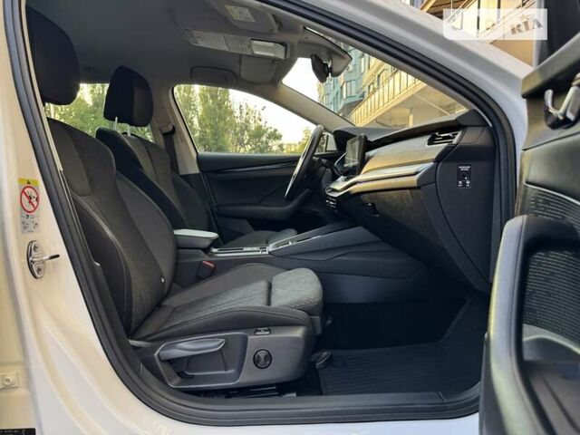 Шкода Суперб, об'ємом двигуна 2 л та пробігом 214 тис. км за 19999 $, фото 78 на Automoto.ua
