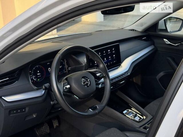 Шкода Суперб, об'ємом двигуна 2 л та пробігом 214 тис. км за 19999 $, фото 28 на Automoto.ua