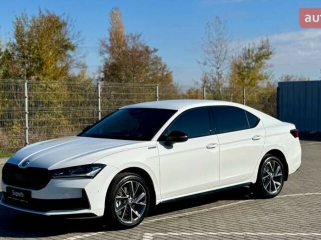 Шкода Суперб 2025 у Дніпро (Дніпропетровську) на Automoto.ua Шкода Суперб, об'ємом двигуна 1.98 л та пробігом 0 тис. км за 52784 $, фото 2 на Automoto.ua