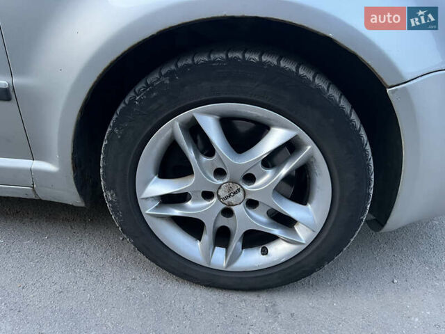 Шкода Суперб, объемом двигателя 0 л и пробегом 199 тыс. км за 3100 $, фото 6 на Automoto.ua