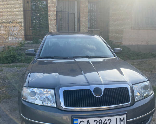 Шкода Суперб, объемом двигателя 0 л и пробегом 300 тыс. км за 4400 $, фото 2 на Automoto.ua
