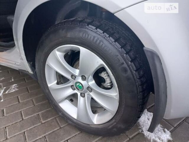 Шкода Суперб, объемом двигателя 1.9 л и пробегом 300 тыс. км за 4999 $, фото 5 на Automoto.ua