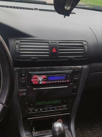 Шкода Суперб, объемом двигателя 1.78 л и пробегом 360 тыс. км за 3300 $, фото 1 на Automoto.ua