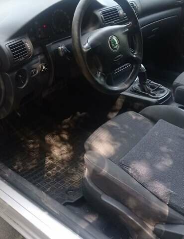 Шкода Суперб, объемом двигателя 1.78 л и пробегом 240 тыс. км за 5555 $, фото 18 на Automoto.ua