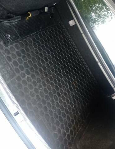 Шкода Суперб, объемом двигателя 1.78 л и пробегом 240 тыс. км за 5555 $, фото 11 на Automoto.ua