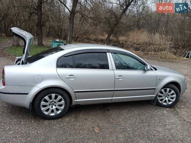 Шкода Суперб, об'ємом двигуна 2 л та пробігом 197 тис. км за 6500 $, фото 5 на Automoto.ua