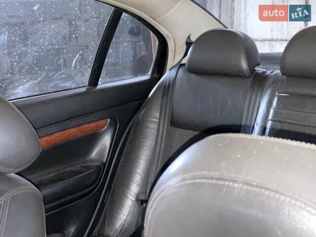 Шкода Суперб, объемом двигателя 2.8 л и пробегом 251 тыс. км за 6000 $, фото 4 на Automoto.ua