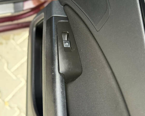 Шкода Суперб, объемом двигателя 1.8 л и пробегом 255 тыс. км за 6499 $, фото 17 на Automoto.ua