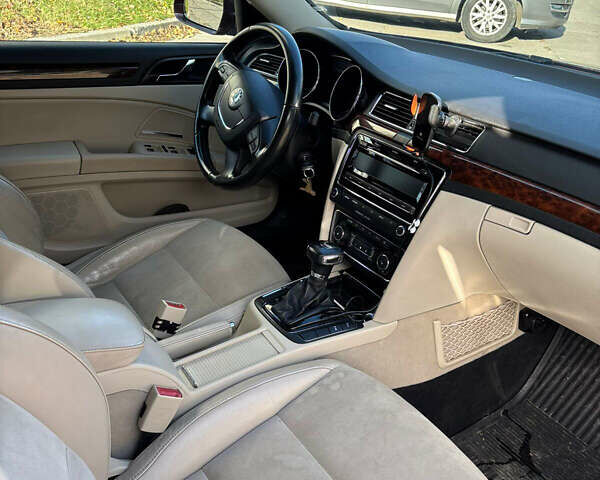 Шкода Суперб, объемом двигателя 2 л и пробегом 270 тыс. км за 4000 $, фото 18 на Automoto.ua