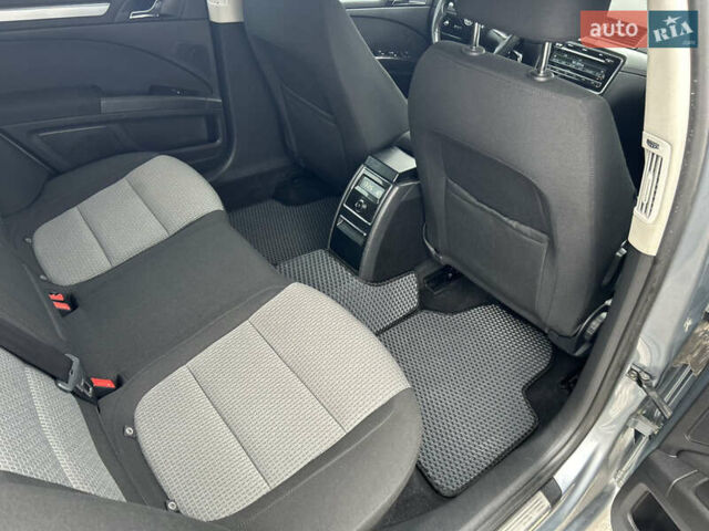 Шкода Суперб, об'ємом двигуна 1.8 л та пробігом 251 тис. км за 7499 $, фото 15 на Automoto.ua