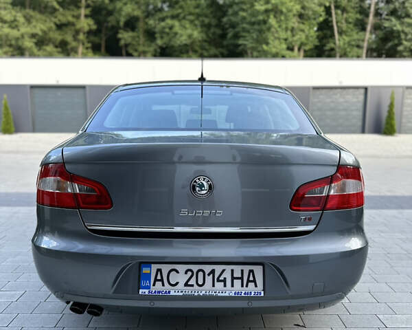 Шкода Суперб, объемом двигателя 2 л и пробегом 283 тыс. км за 9000 $, фото 4 на Automoto.ua