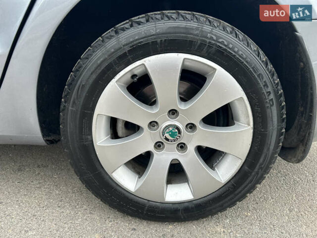 Шкода Суперб, об'ємом двигуна 1.8 л та пробігом 251 тис. км за 7499 $, фото 14 на Automoto.ua
