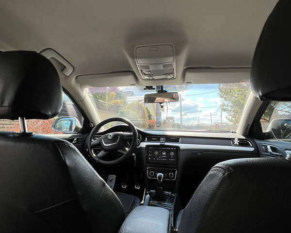 Шкода Суперб, объемом двигателя 1.8 л и пробегом 228 тыс. км за 6700 $, фото 3 на Automoto.ua