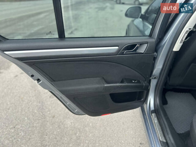 Шкода Суперб, об'ємом двигуна 1.8 л та пробігом 251 тис. км за 7499 $, фото 13 на Automoto.ua