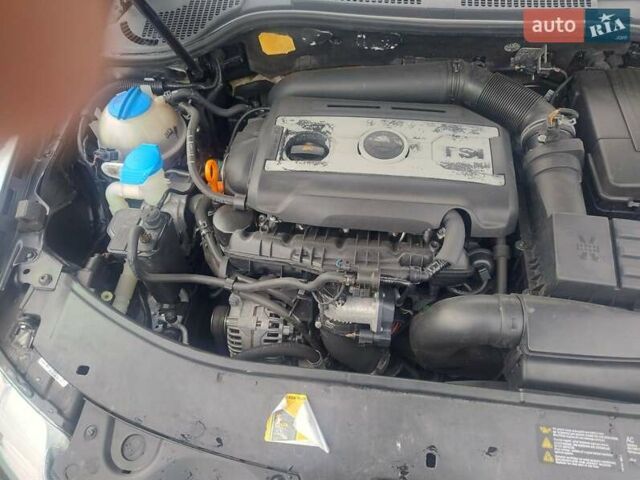 Шкода Суперб, объемом двигателя 0 л и пробегом 249 тыс. км за 8999 $, фото 7 на Automoto.ua