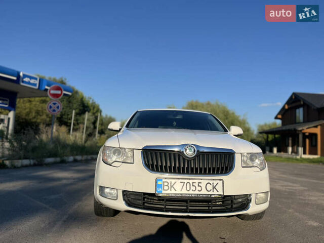 Шкода Суперб, объемом двигателя 1.8 л и пробегом 218 тыс. км за 7650 $, фото 3 на Automoto.ua