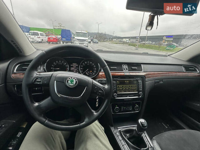 Шкода Суперб, объемом двигателя 2 л и пробегом 299 тыс. км за 8500 $, фото 2 на Automoto.ua