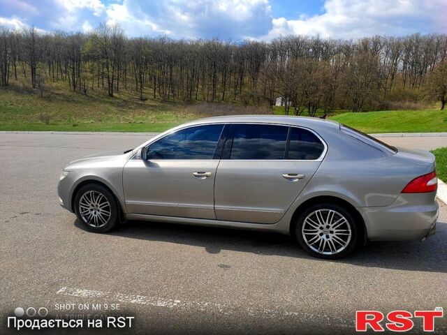 Шкода Суперб, объемом двигателя 1.8 л и пробегом 240 тыс. км за 6500 $, фото 1 на Automoto.ua
