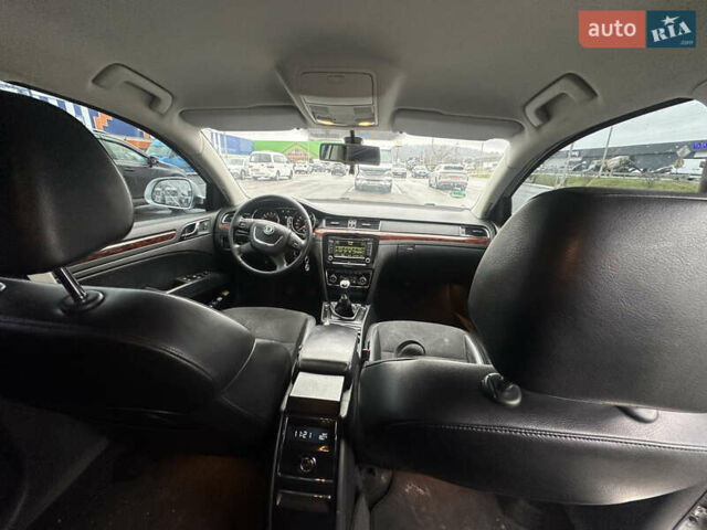 Шкода Суперб, объемом двигателя 2 л и пробегом 299 тыс. км за 8500 $, фото 37 на Automoto.ua
