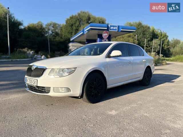 Шкода Суперб, объемом двигателя 1.8 л и пробегом 218 тыс. км за 7650 $, фото 1 на Automoto.ua