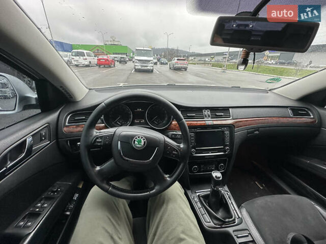 Шкода Суперб, объемом двигателя 2 л и пробегом 299 тыс. км за 8500 $, фото 7 на Automoto.ua
