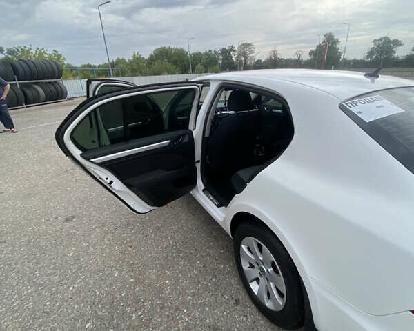 Шкода Суперб, объемом двигателя 1.8 л и пробегом 238 тыс. км за 9500 $, фото 3 на Automoto.ua