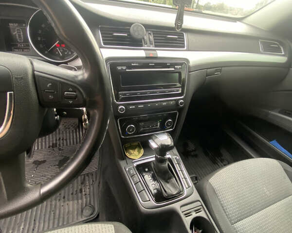 Шкода Суперб, объемом двигателя 1.8 л и пробегом 238 тыс. км за 9500 $, фото 11 на Automoto.ua