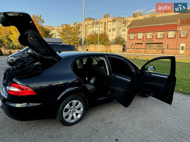 Шкода Суперб, объемом двигателя 1.6 л и пробегом 274 тыс. км за 8695 $, фото 11 на Automoto.ua