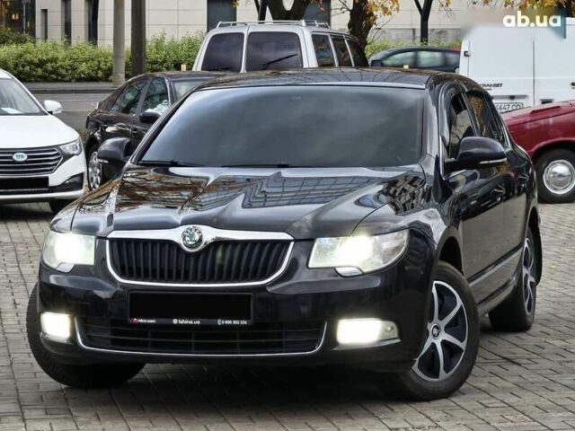Шкода Суперб, объемом двигателя 1.8 л и пробегом 221 тыс. км за 7950 $, фото 1 на Automoto.ua