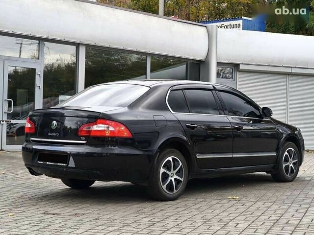 Шкода Суперб, объемом двигателя 1.8 л и пробегом 221 тыс. км за 7950 $, фото 4 на Automoto.ua